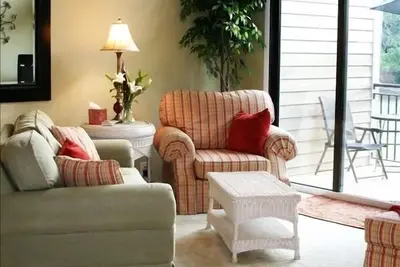 Image de Fabuleux Seabrook Plage / Golf Villa vous attend. . . et Fido Trop!