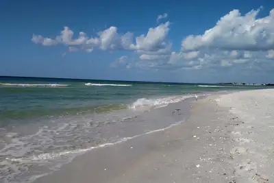 Image de 3/3 Waterfront Condo dans le magnifique Boca Grande, Floride