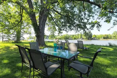 Image de L'évasion idéale pour se détendre, s'amuser et accueillir les chiens en famille, en groupe ou en couple