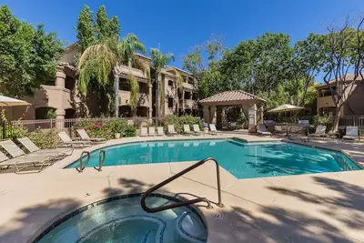 Image de Poolside Condo - Prime North Scottsdale - À pied des boutiques, des restaurants et des sentiers