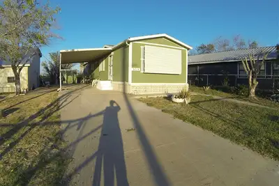 Image de Lake View, Perfect Getaway à Falcon Lake est chez Bassmans Lodging