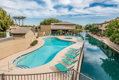 Image de Magnifique condo de luxe (bois franc / granit / tout rénové) sur l'eau dans la région d'Ocotillo