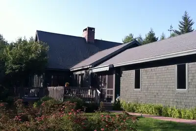 Image de Bon goût Chalet Dans Walk to Ocean Ville et de l'Acadie