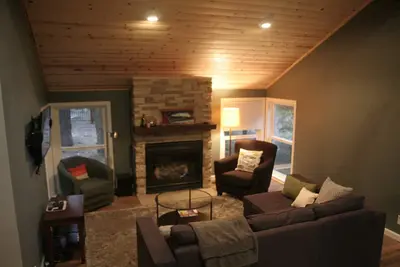 Image de Chamberlands Tahoe Getaway avec Accès à la plage