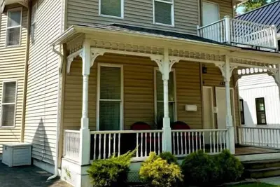 Image de W. 45e 2 Ohio City Basse-moderne Accueil