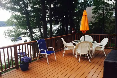 Image de Happy Place On Lake Sunapee - 10 minutes de la station de ski