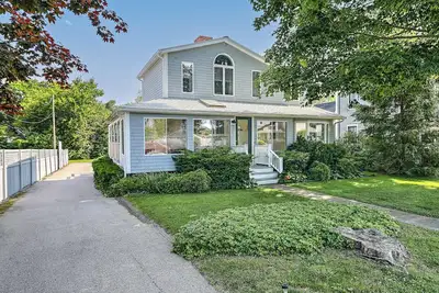 Image de Belle maison mise à jour et rénovée avec Ac