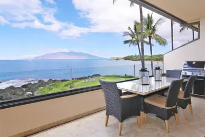 Image de Oceanfront - Spectacular Views - Private - Makena Surf F207