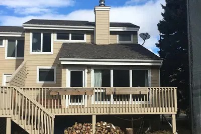 Image de Maison de luxe sur terrain de golf et à quelques minutes de Vail et Beaver Creek