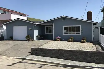Image de Grande maison familiale! Près du centre ville Morro Bay!