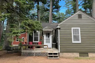Image de Escapade d'hiver au chaud! Deer Ridge Cabin, 2 chambres, 1. 25 bains, (5 personnes)