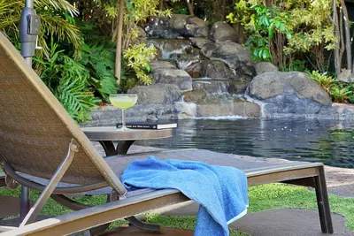 Image de Loke Lani «Beautiful Rose» maison de luxe hawaïenne avec piscine, bain à remous et climatisation près de la plage!
