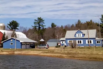 Image de Maison de campagne fraîchement rénovée près du lac Du Bay, Stevens Point / Wausau