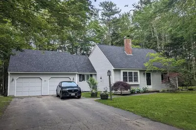 Image de Marchez jusqu'à la plage et le port! Conviviale et familiale.