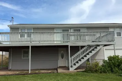 Image de Location De Maison De Plage D'ÉTÉ Et Un Bloc De La Plage!