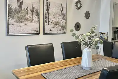 Image de ✨ Unité 437 - Style de vie avec vue sur la piscine ✨