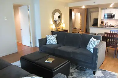Image de Meilleur Seattle Emplacement ~ Pike Pl Market 1 Blk ~ Presque 1400 Sq Ft ~ Sleeps 8!