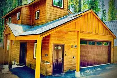 Image de Lake Tahoe W. Shore Cabin, Tahoe Pines / Homewood, 8-10 personnes, Hottub, Wifi, Cabl