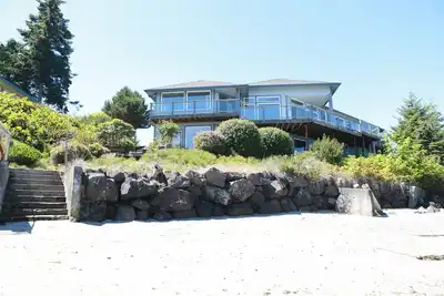 Image de Belle maison du canal Hood au bord de l'eau - Vues panoramiques et plage de sable