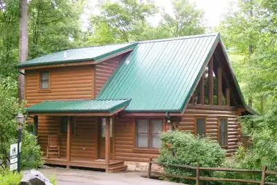 Image de Black Bear Cabin à Gatlinburg-vacances en famille / escapade romantique! Exploité par le propriétaire