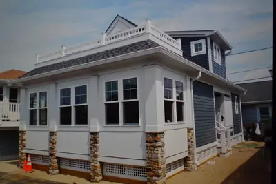 Image de Nouvelle Construction Beach Block sur une rue privée à Point Pleasant Beach, Nj