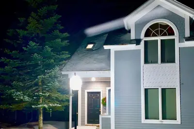 Image de Maison de ville sur Jay Mountain - 1 km de Jay Peak Resort - Trilllium Woods