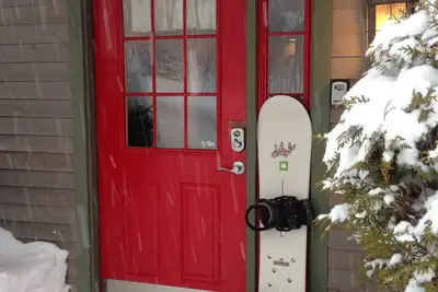 Image de Entrée Privée Absolute Slopeside Condo / RÉDUIT 3ÈME Nuit