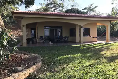Image de Belle casita dans les montagnes du Costa Rica (comm. Altos los Cafetales-gated)