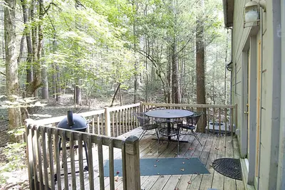 Image de Belle cabane à Townsend! Bien approvisionné, WiFi, propre, confortable = Evergreen!