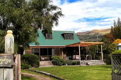 Image de Moananui Lodge front de mer 15 secondes à pied de la plage!