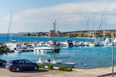 Image de Belle Beach House On The Water! Impressionnant Vues 6 personnes Familiale