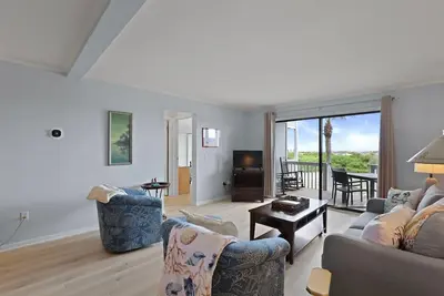 Image de Ocean Front avec intérieur mis à jour