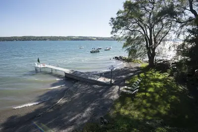 Image de Belle maison avec 100 'Niveau Lakefront Plage