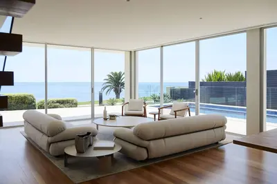 Image de Beachfront Luxury @ Sandon Point est votre maison de vacances de rêve