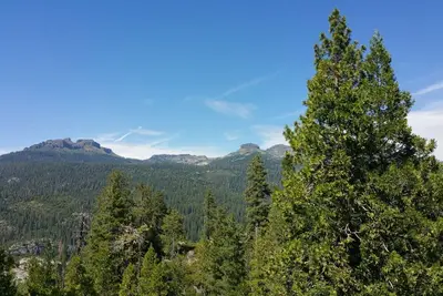Image de PinecrestAreaRentals # 3 Jolie cabane dans la forĂŞt! Ouvert FĂŞte du Travail 2 min.