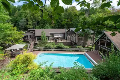 Image de Streamside - Maison de luxe Hunter Mtn Ski Windham