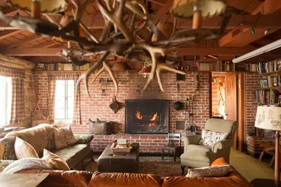 Image de Charmante cabine au bord du lac, à quelques minutes de Tulsa avec quai privé