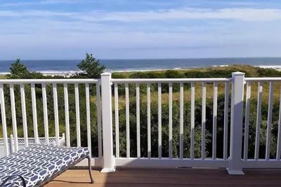 Image de Oceanfront Magnifique maison de ville avec vue!