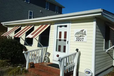 Image de Cottage Coachal Nags Head Beach Des ANNÉES 1950, En Excellent ÉTAT