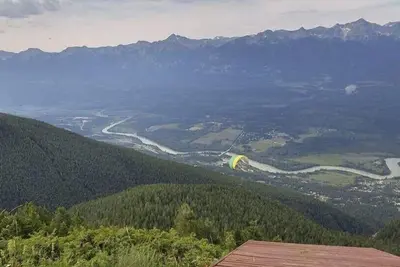 Image de Condo de vacances avec vue imprenable, bain à remous, grande terrasse sur KickingHorseMountain