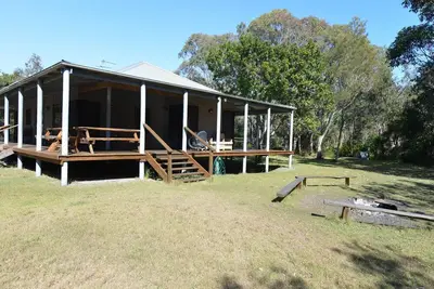 Image de Wallum cottages - le meilleur de la brousse et de la plage!