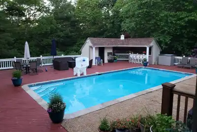 Image de Resort Comme À La Maison Pour 18 Personnes, Avec Piscine Et Hot Tub PRÈS De Craigeville Beach Walk To