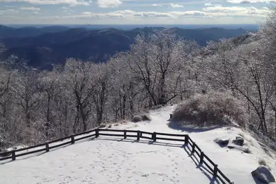 Image de Maison Premium avec des vues incroyables et des équipements améliorés tout au long
