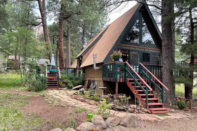 Image de Chérie Cabane dans les bois