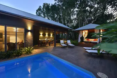 The Bahama House Port Douglas Luxury