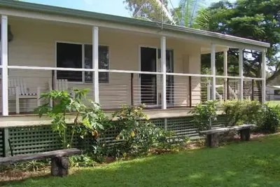 Image de K'Gari Cottage, base de pêche Great Sandy Strait.