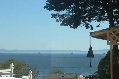 Image de Magnifique Maison PERSONNALISÉE 5 ÉTOILES Avec Vue Sur L'Ocean - Construite En 2014