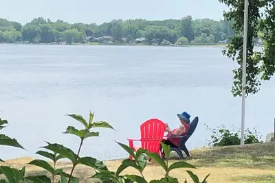 Image de Cottage confortable sur la baie, très bien situé