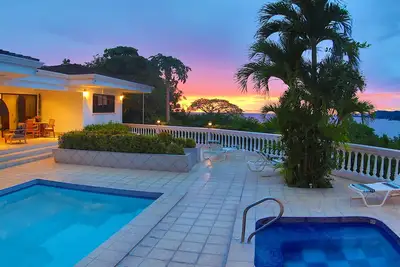 Image de Flamingo Casa Miramar. Vues spectaculaires sur l'océan, les montagnes et les couchers de soleil