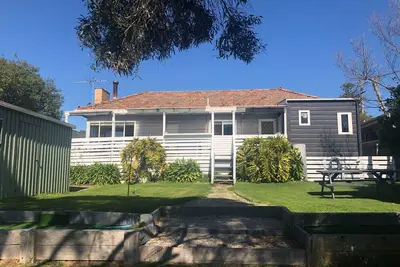 Image de Salt Beachhouse Portarlington - marcher jusqu'Ă la plage! ! !